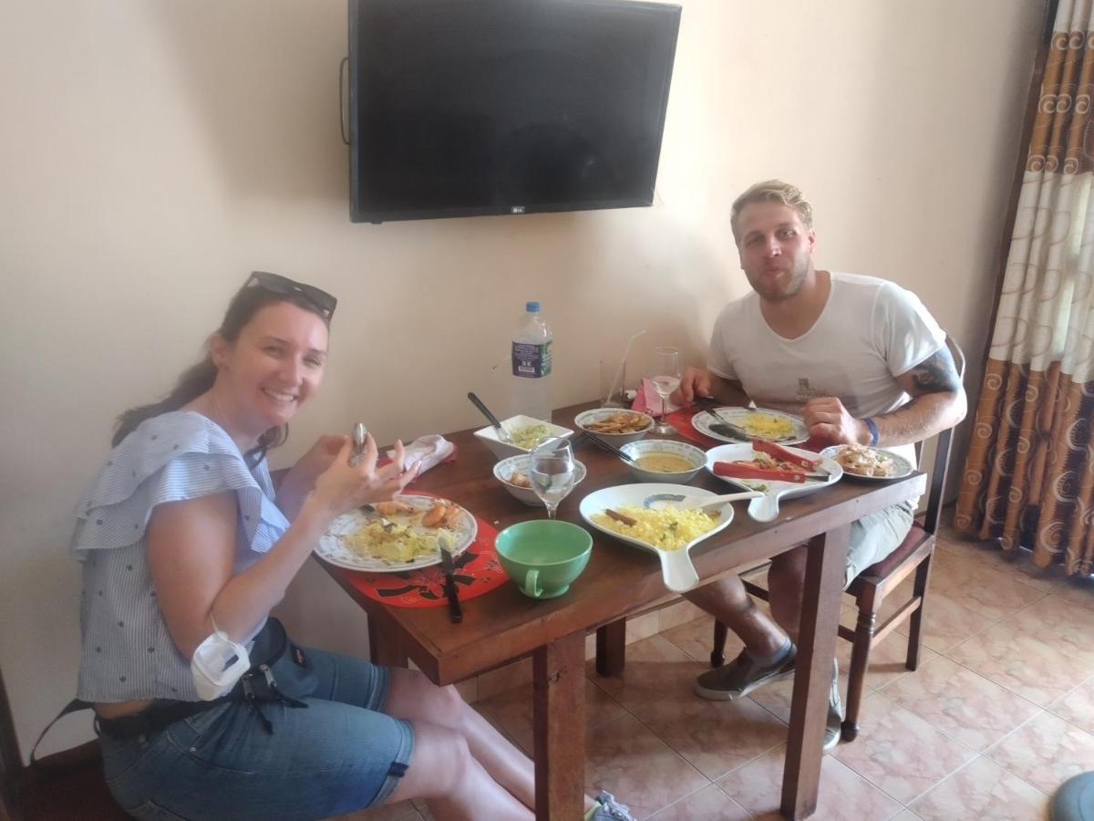 Kuma Beach Side Villa Wadduwa Kültér fotó